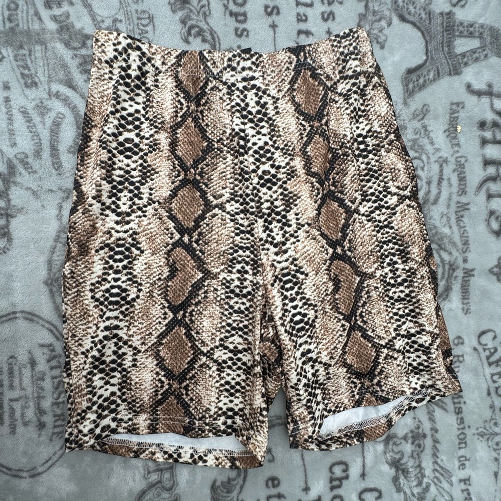 SHEIN Snakeprint bottoms